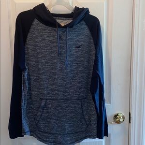 Hollister long sleeved hoodie